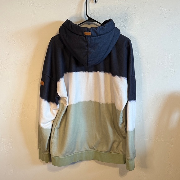 Wanakome Black, White, and Green Hoodie - Picture 9 of 11